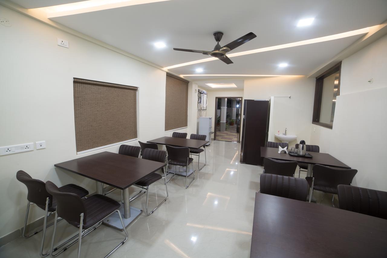 Our Nest Banjara Hyderabad Exterior photo